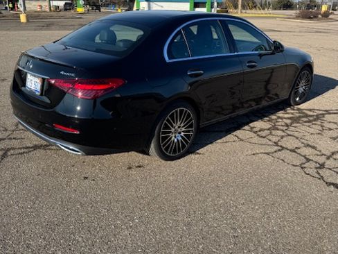 Used 2025 Mercedes-Benz C 300 4MATIC Sedan image 8