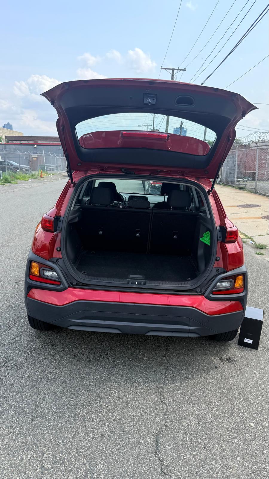 Used 2018 Hyundai Kona SE FWD image 12