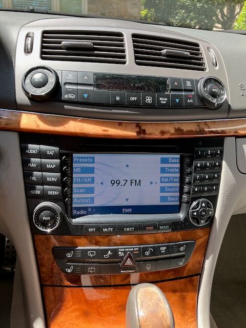 Used 2006 Mercedes-Benz E 500 4MATIC Wagon image 21