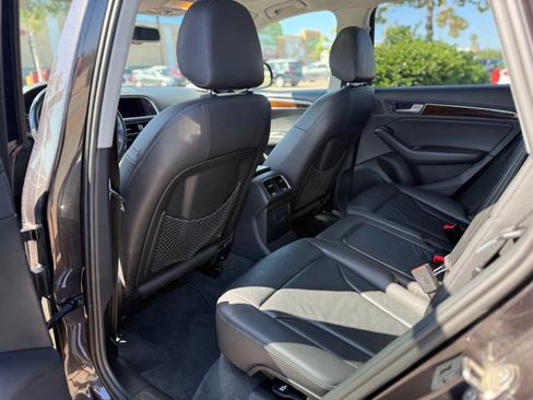 Used 2015 Audi Q5 2.0T Premium Plus w/ Technology Package AWD/4WD image 16