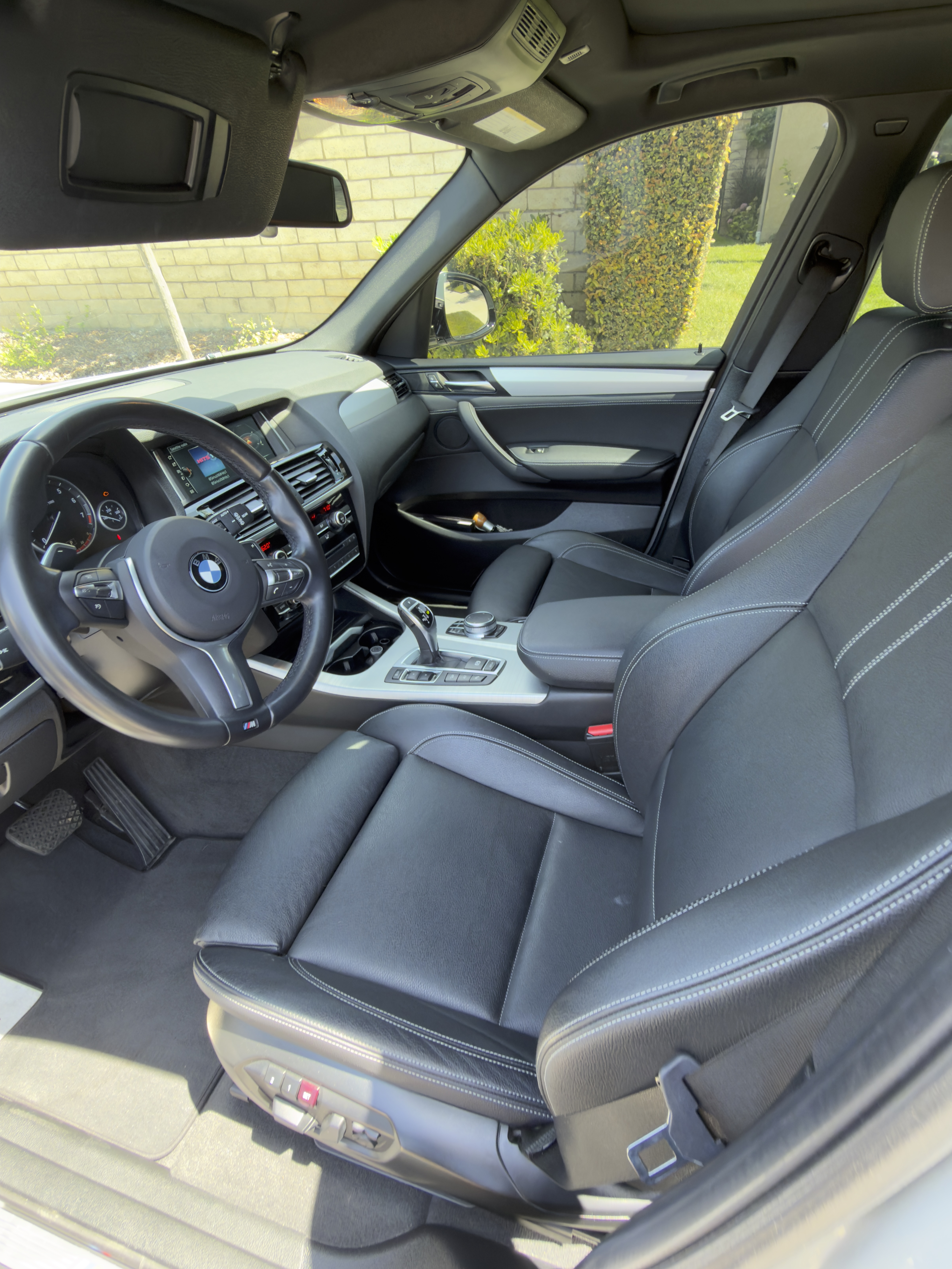 Used 2017 BMW X3 xDrive28i AWD/4WD image 8