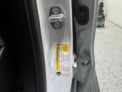 Used 2017 GMC Sierra 1500 Denali w/ Denali Ultimate Package image 25