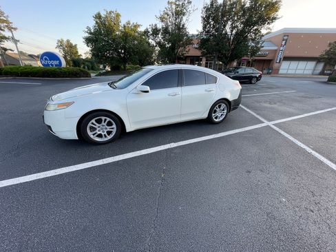 Used 2009 Acura TL w/ Technology Package FWD image 2