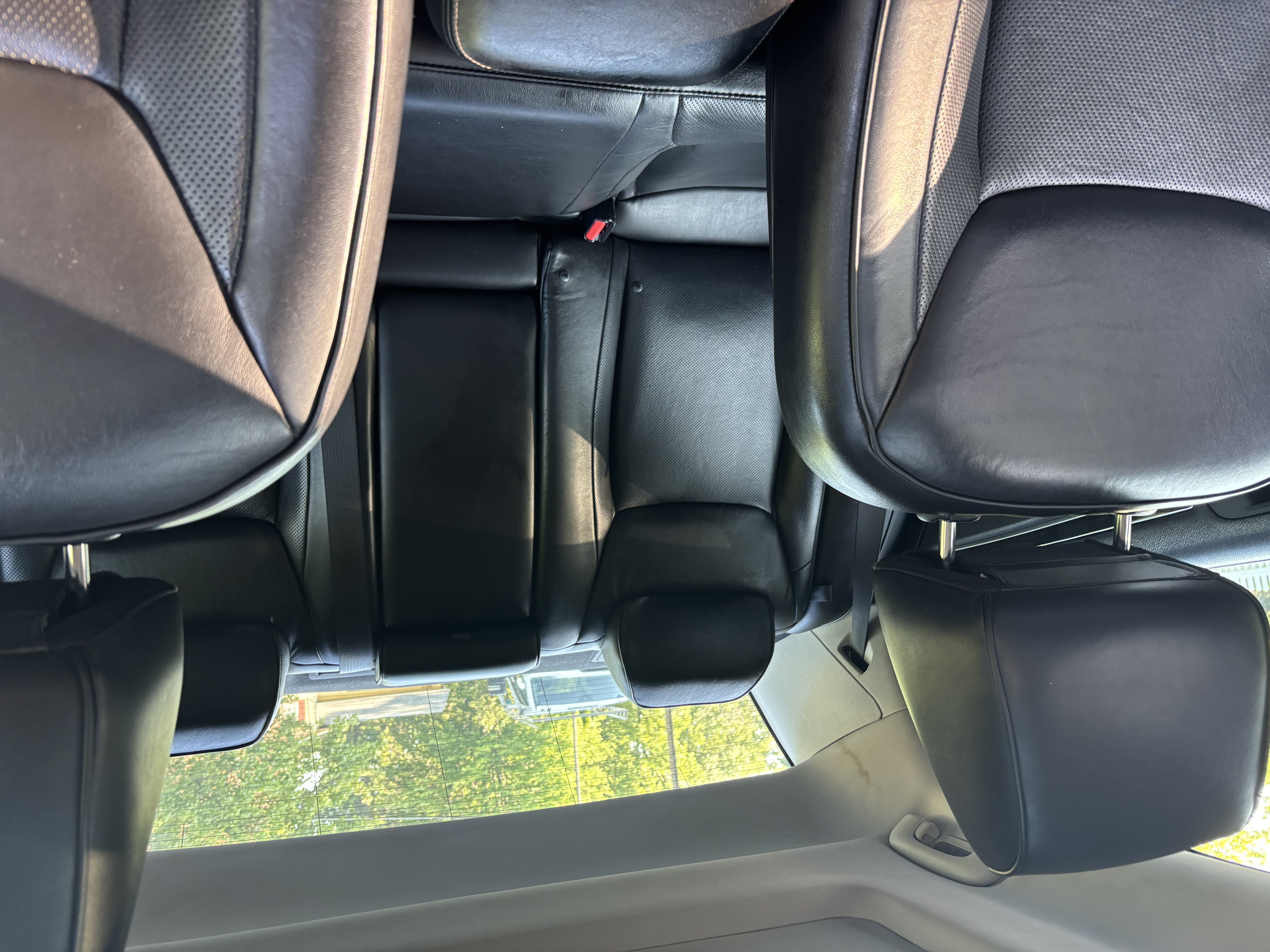 Used 2020 Chrysler 300 Limited RWD image 15