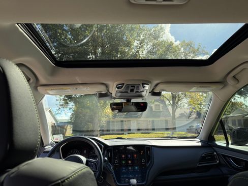 Used 2023 Subaru Outback Onyx Edition image 4