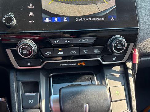 Used 2018 Honda CR-V Touring image 26