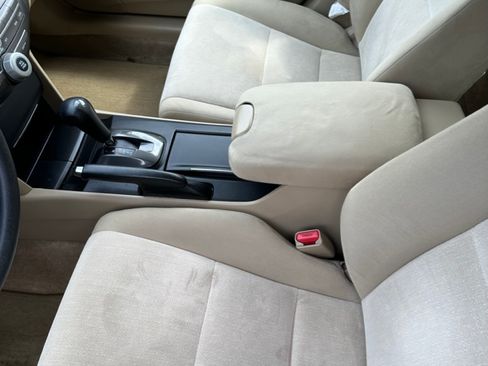 Used 2009 Honda Accord LX image 6