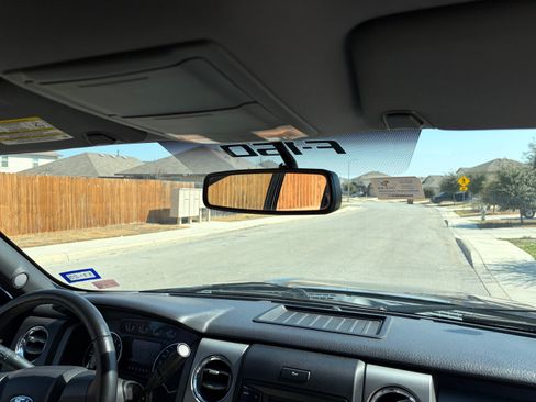 Used 2013 Ford F150 XLT w/ Mid Equipment Group image 20