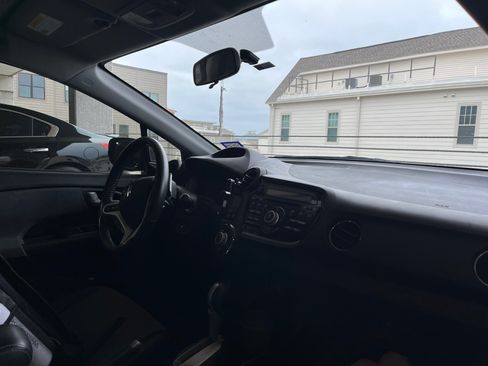 Used 2014 Honda Insight EX image 9