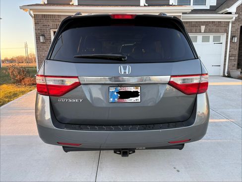 Used 2012 Honda Odyssey EX-L image 9