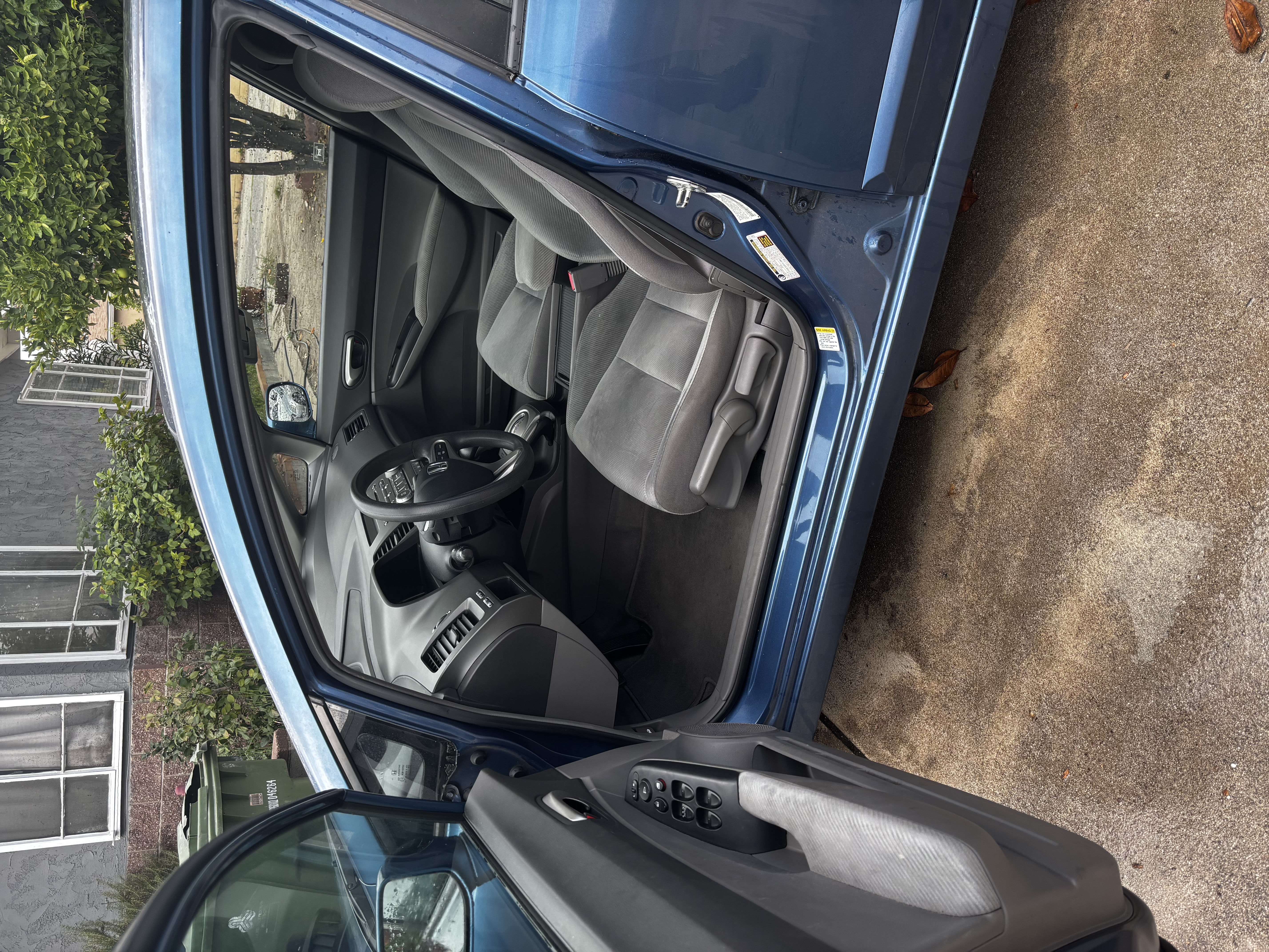 Used 2011 Honda Civic LX image 11