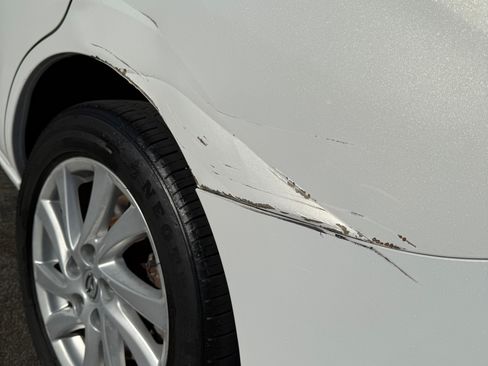 Used 2012 MAZDA MAZDA5 Sport FWD image 14