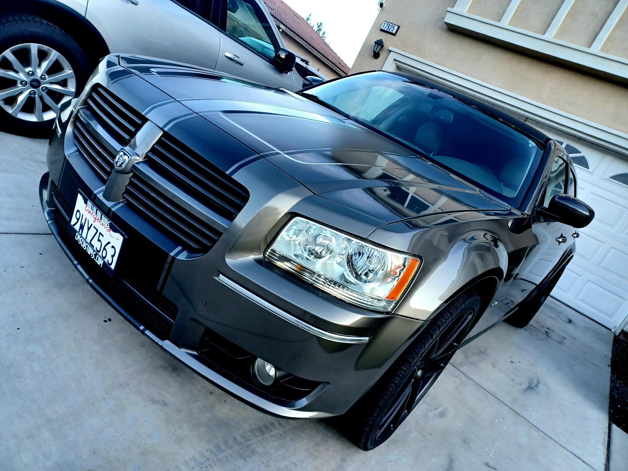 Used 2008 Dodge Magnum R/T RWD image 15