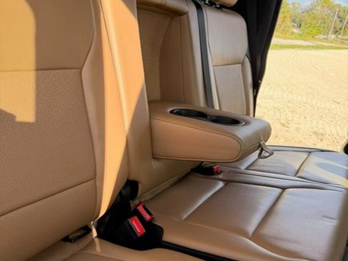 Used 2021 Ford F150 Lariat w/ Equipment Group 502A High image 8