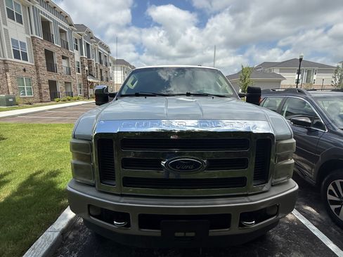 Used 2009 Ford F250 King Ranch AWD/4WD image 2
