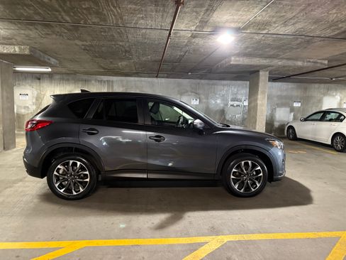 Used 2016 MAZDA CX-5 Grand Touring image 2