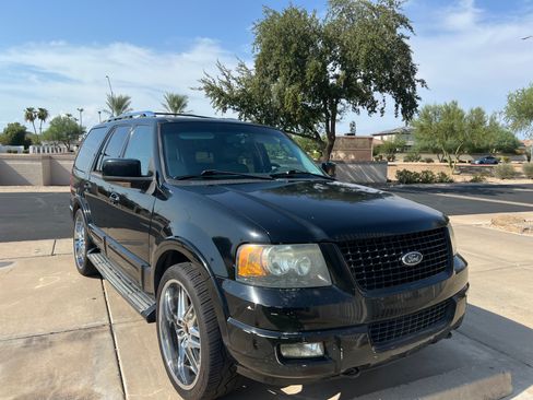 Used 2006 Ford Expedition Limited AWD/4WD image 2