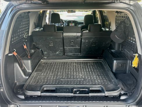 Used 2010 Toyota 4Runner SR5 image 13