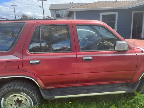 Used 1994 Toyota 4Runner SR5 image 2