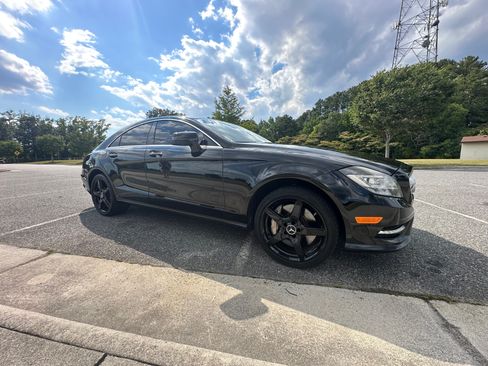 Used 2014 Mercedes-Benz CLS 550 image 2