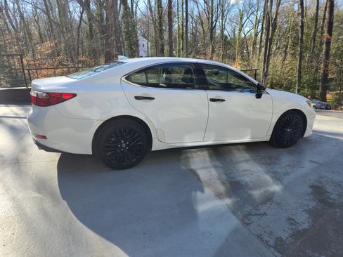 Used 2015 Lexus ES 350 image 6