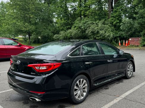 Used 2015 Hyundai Sonata Sport w/ Option Group 03 FWD image 5