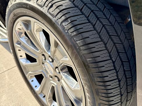 Used 2016 GMC Yukon Denali w/ Open Road Package image 26