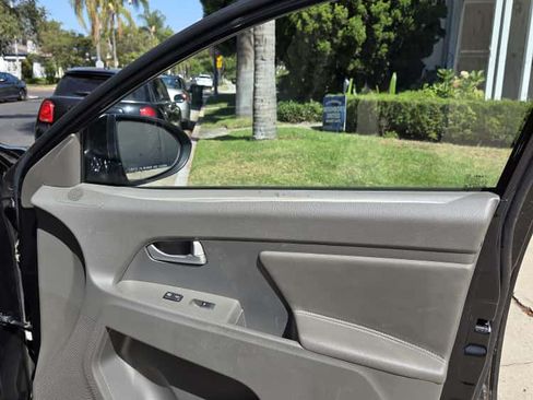 Used 2012 Kia Sportage EX w/ EX Premium Pkg image 23