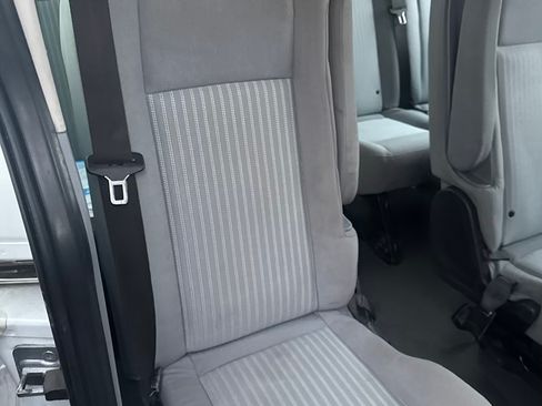 Used 2019 Ford Transit 350 XLT image 11