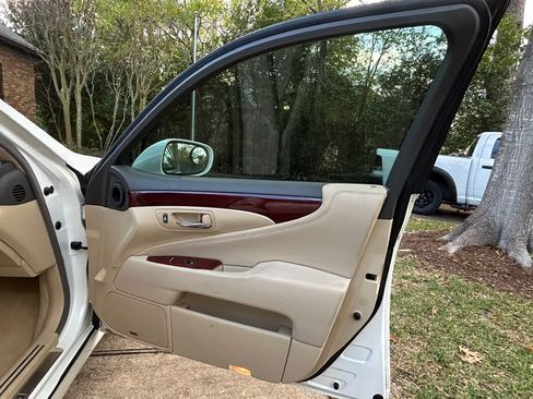 Used 2007 Lexus LS 460 image 13