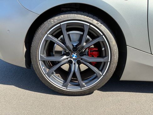 Used 2025 BMW Z4 M40i w/ Edition RWD image 11