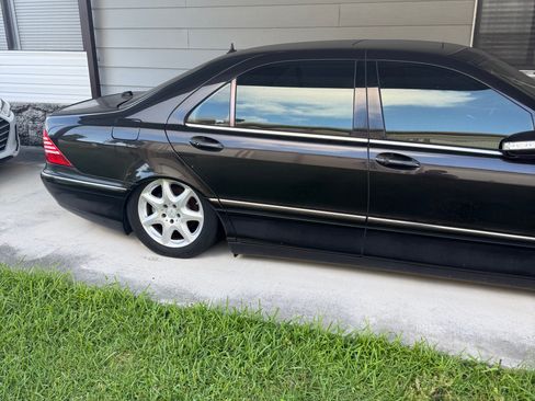 Used 2005 Mercedes-Benz S 500 4MATIC image 5