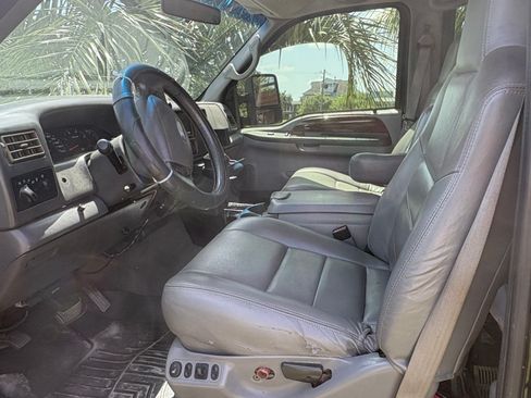 Used 2002 Ford F250 4x4 Crew Cab Super Duty image 8
