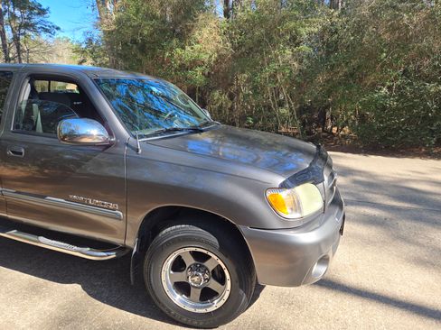 Used 2003 Toyota Tundra SR5 image 4