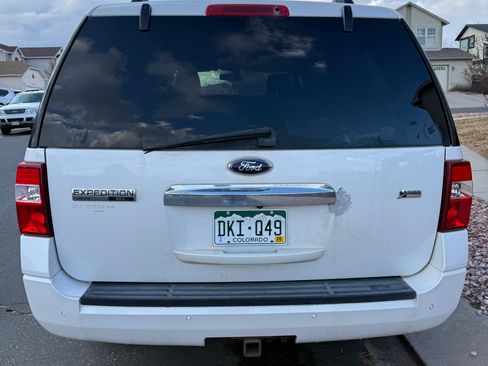 Used 2012 Ford Expedition EL Limited image 4