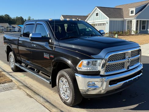 Used 2016 RAM 2500 Laramie w/ Convenience Group image 1