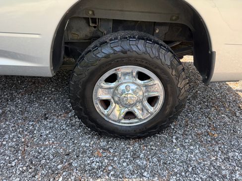 Used 2013 RAM 3500 Tradesman w/ Chrome Appearance Group AWD/4WD image 9