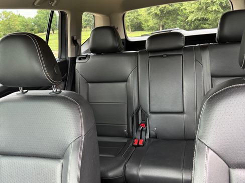 Used 2022 Volkswagen Atlas SE FWD image 23