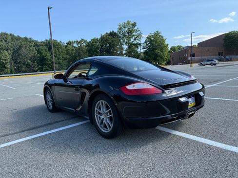 Used 2007 Porsche Cayman RWD image 6