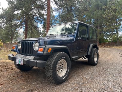 Used 2000 Jeep Wrangler SE