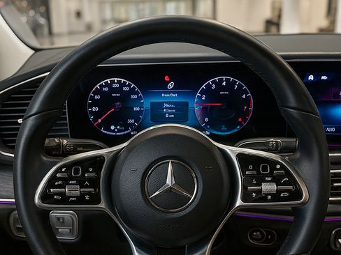 Used 2024 Mercedes-Benz GLE 350 4MATIC image 8