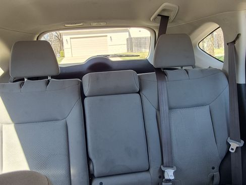 Used 2015 Honda CR-V LX image 19