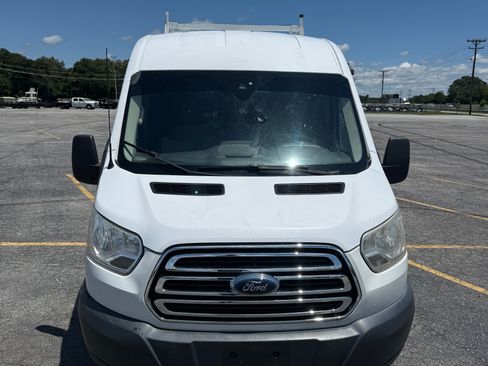 Used 2017 Ford Transit 350 XLT RWD image 2