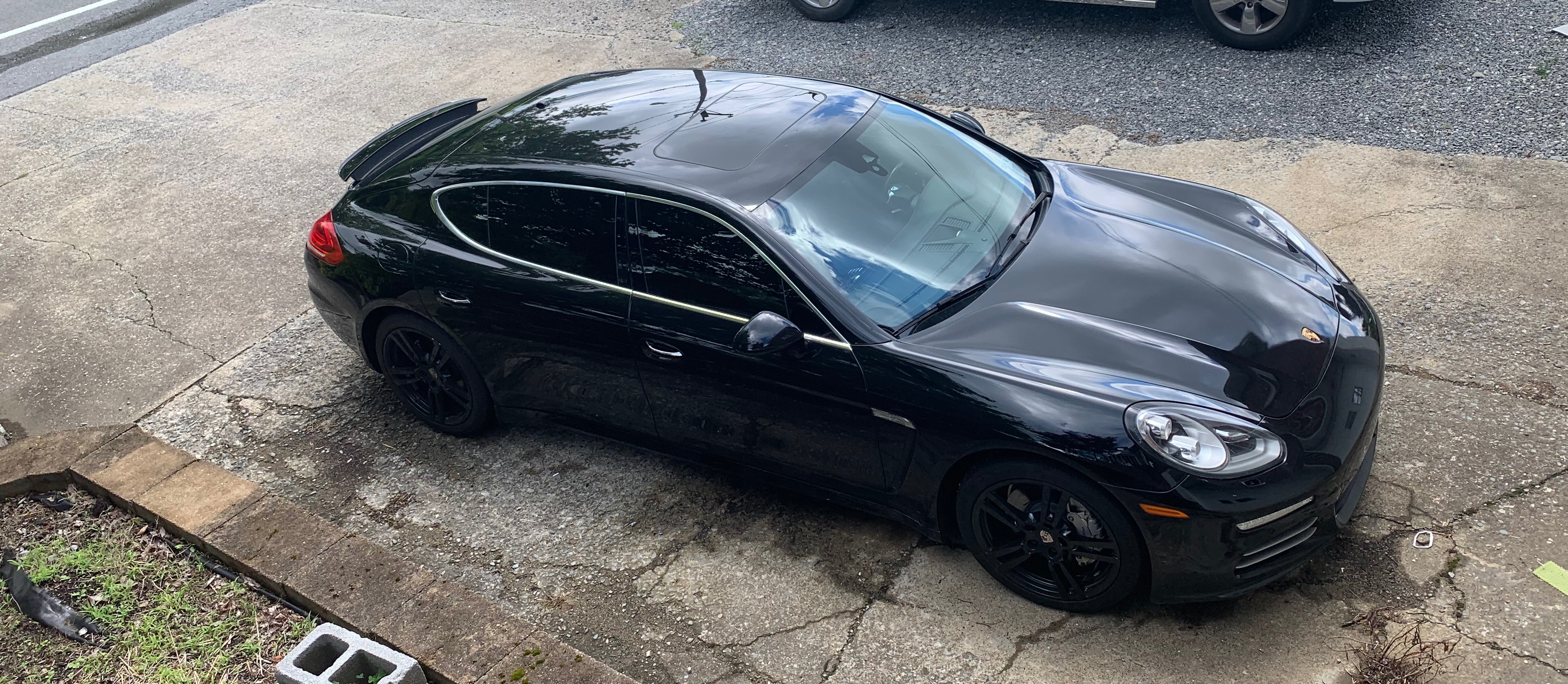 Used 2014 Porsche Panamera 4S Executive w/ Sport Chrono Package AWD/4WD image 1