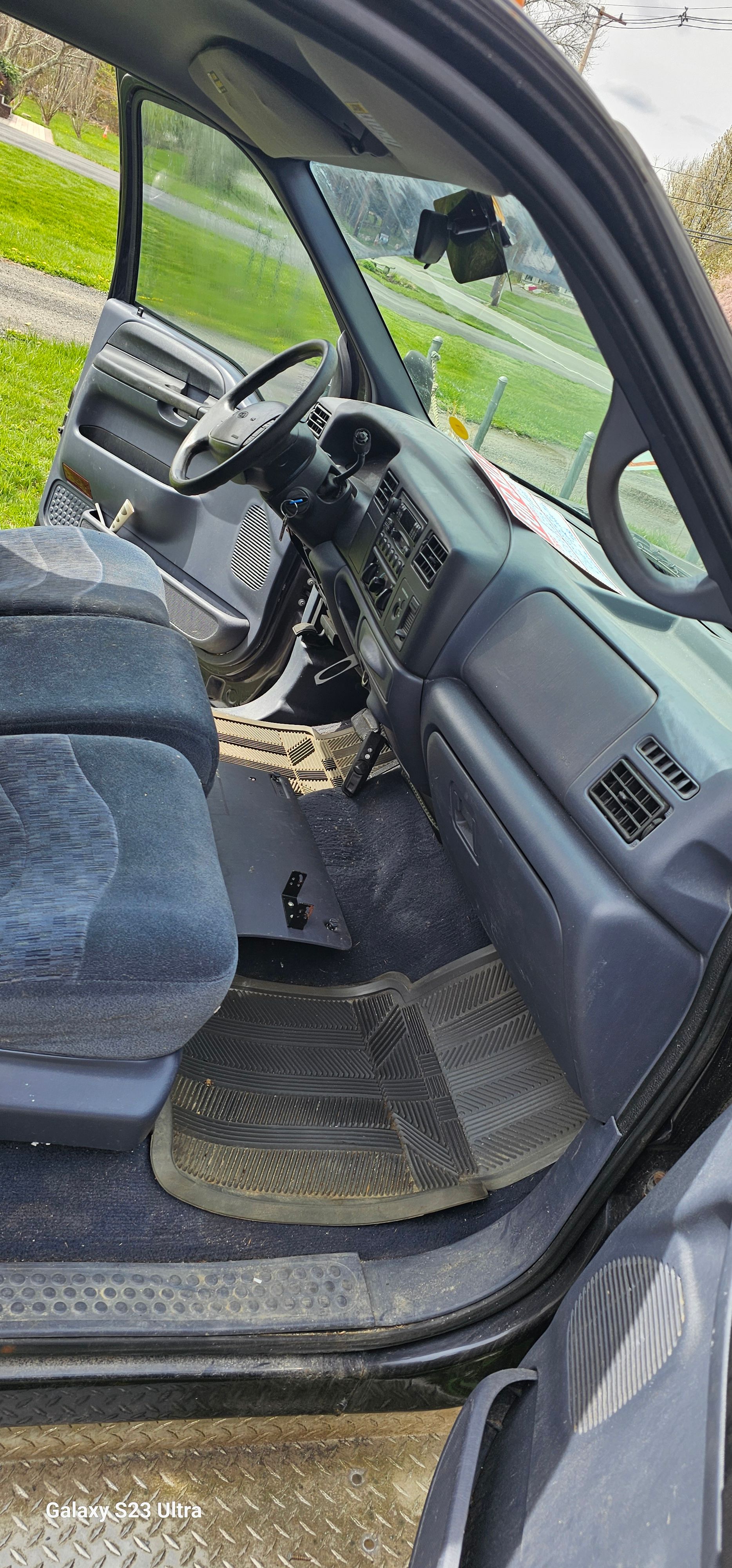 Used 2000 Ford F350 2WD SuperCab DRW Super Duty image 16