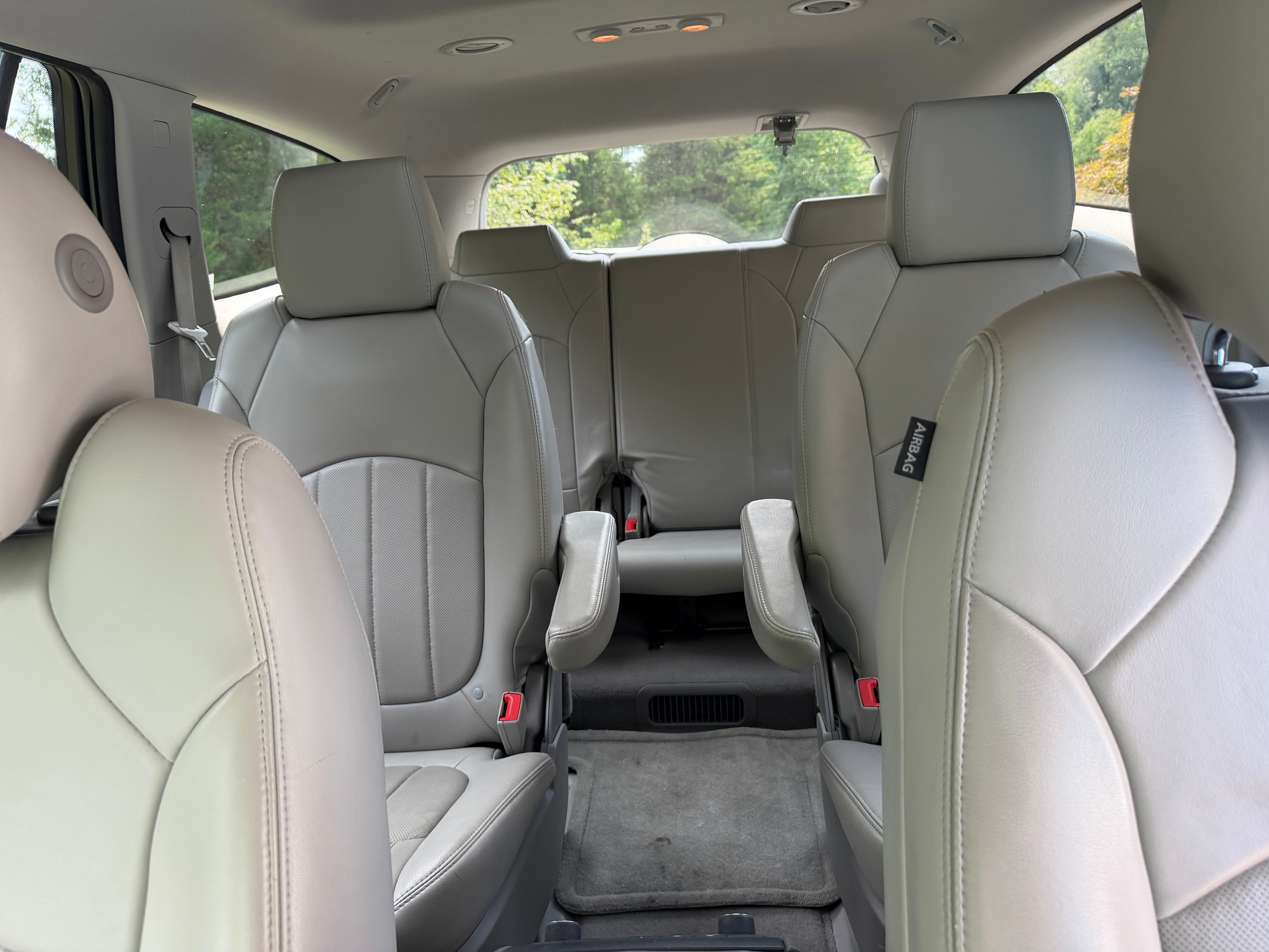 Used 2017 Buick Enclave Premium AWD/4WD image 11