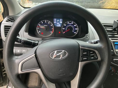 Used 2015 Hyundai Accent GS image 5