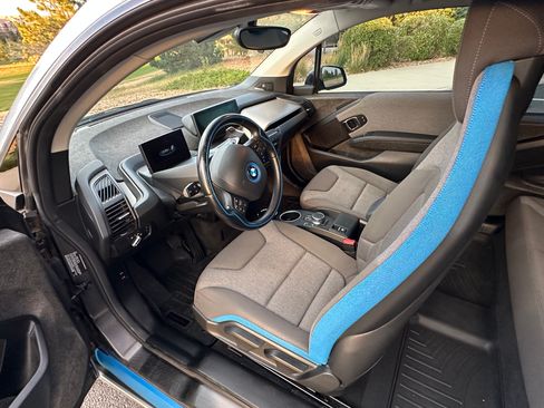 Used 2017 BMW i3 RWD image 9