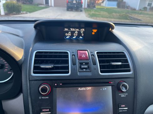 Used 2017 Subaru Forester 2.5i image 15