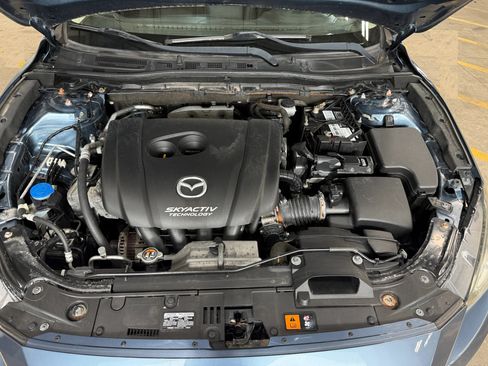 Used 2015 MAZDA MAZDA3 i Grand Touring image 5